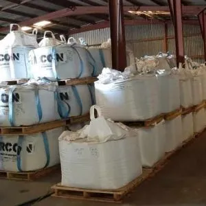 Bulk bags of mineral concentrate, 2,000 kg